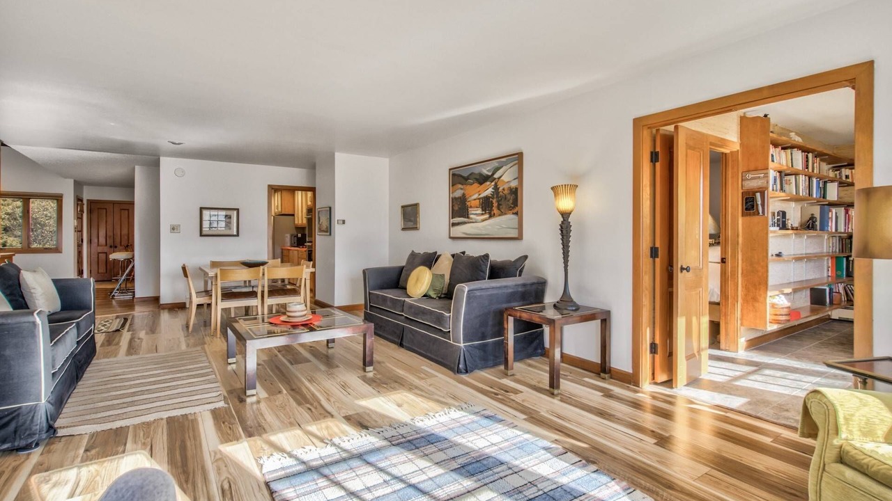 Photo of Livingroom in East Colorado Springs