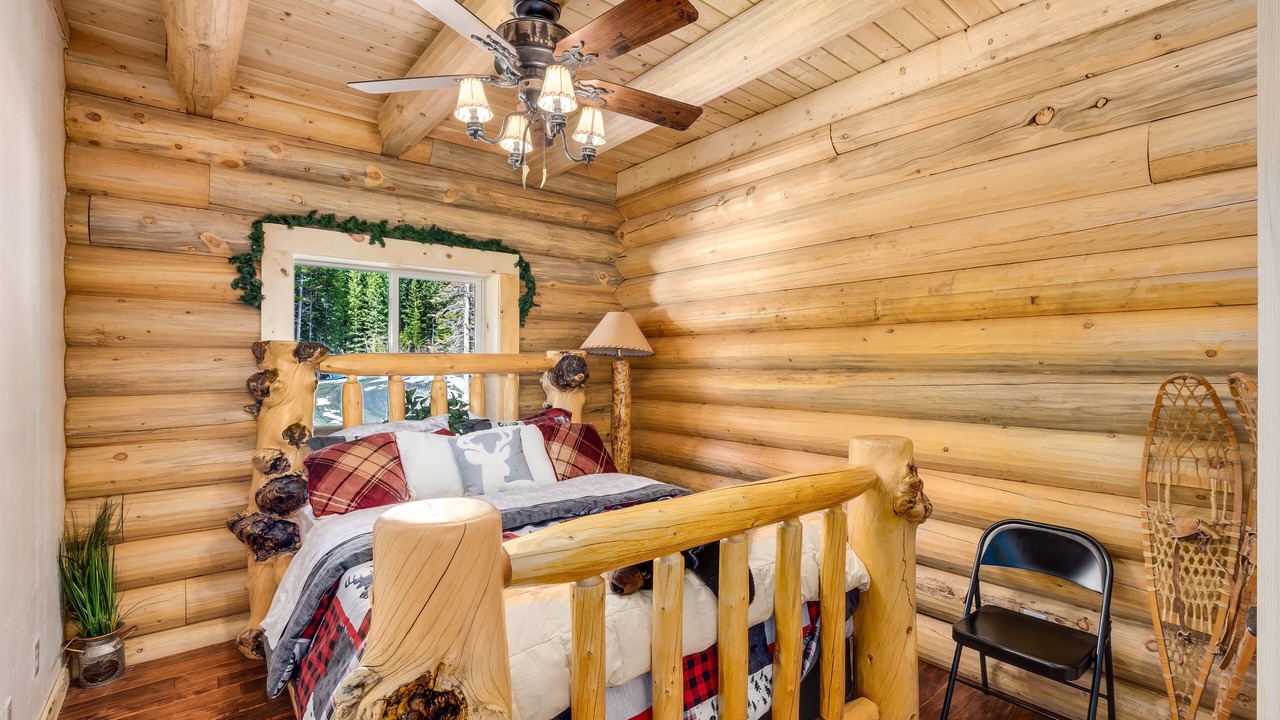 Photo of Bedroom in Saint Mary's