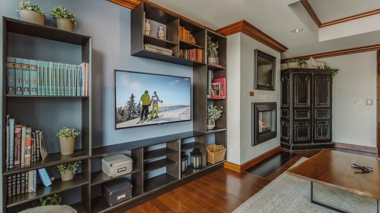 Photo of Livingroom in Vail