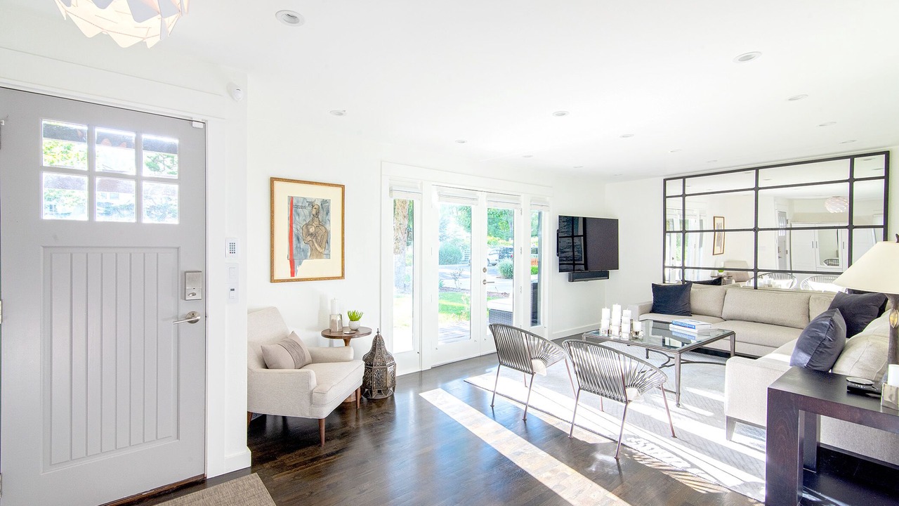 Photo of Livingroom in Newlands