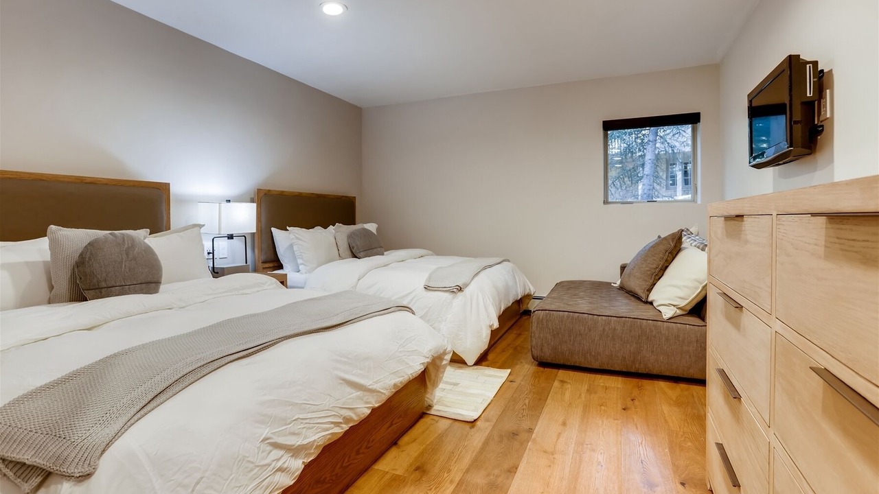 Photo of Others in Vail