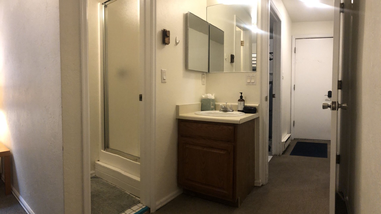 Photo of Bathroom in Mountain Star