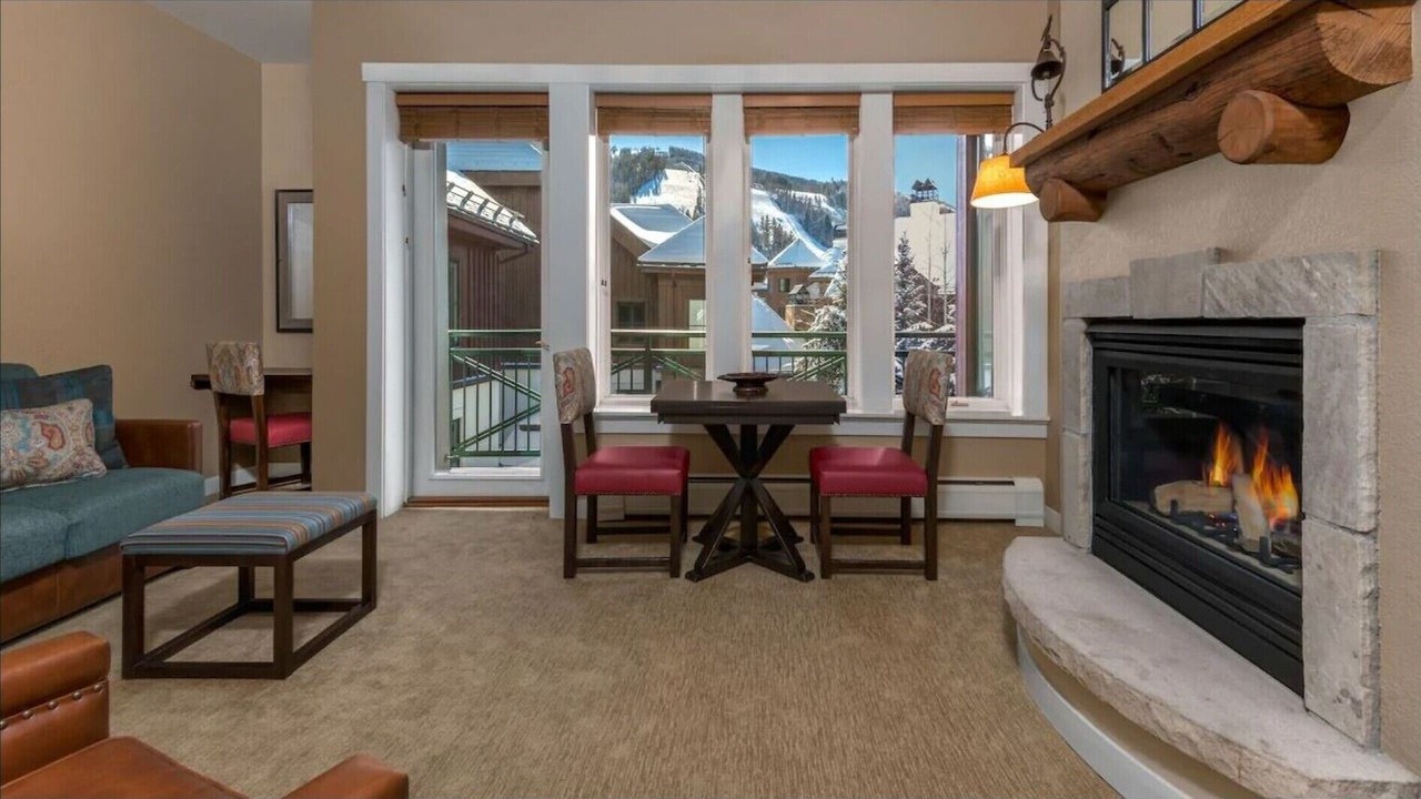 Photo of Livingroom in Beaver Creek