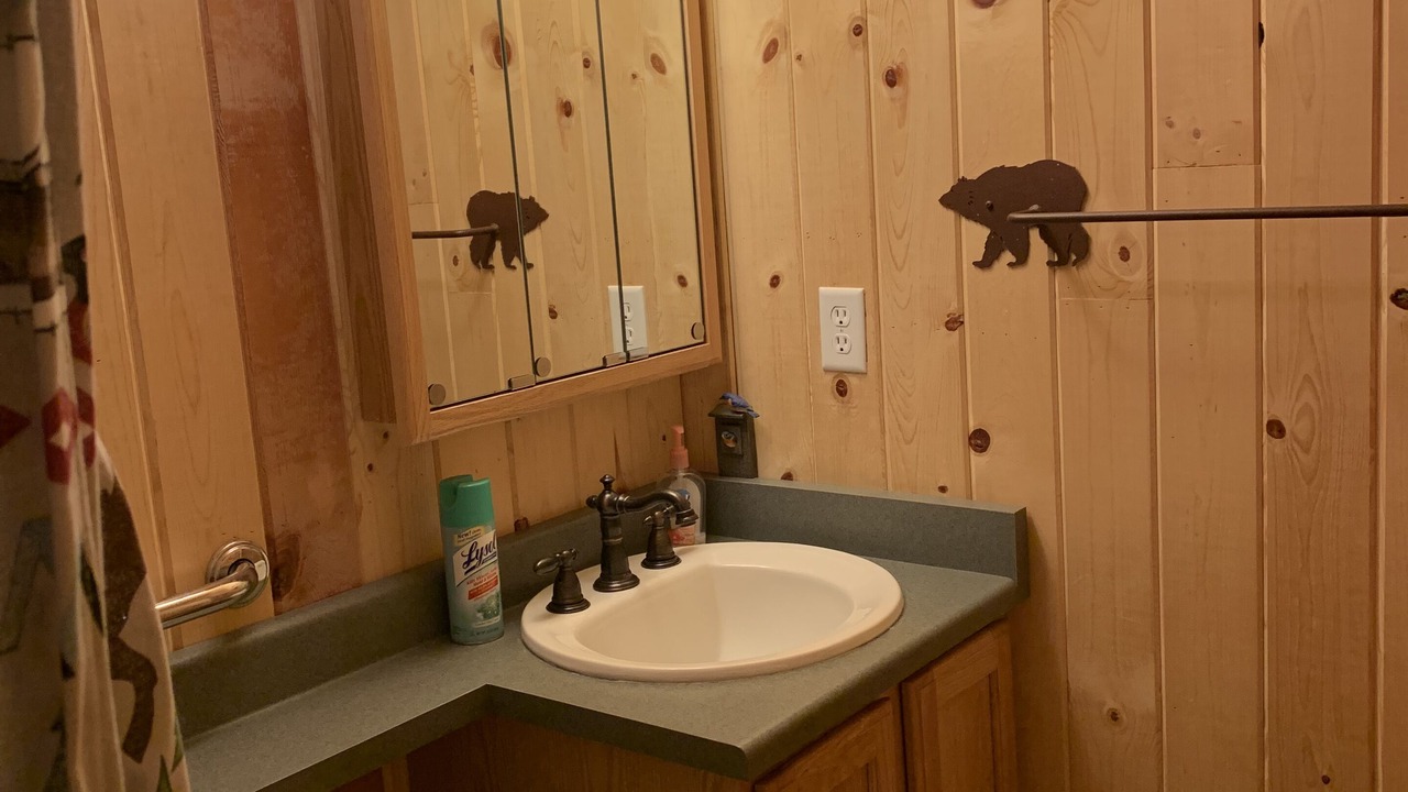 Photo of Bathroom in Michigan Hill