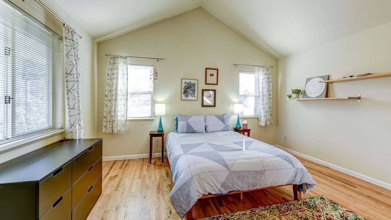 Photo of Bedroom in Lower Arapahoe