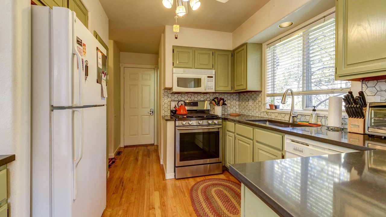 Photo of Kitchen in Lower Arapahoe
