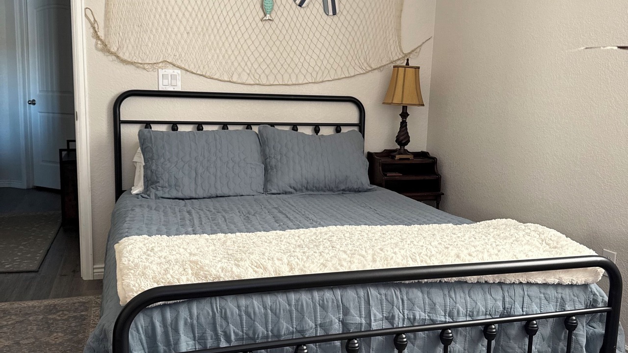 Photo of Bedroom in Monument