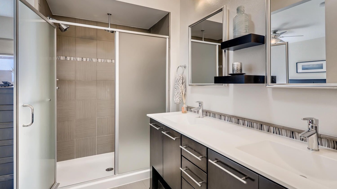 Photo of Bathroom in Northridge