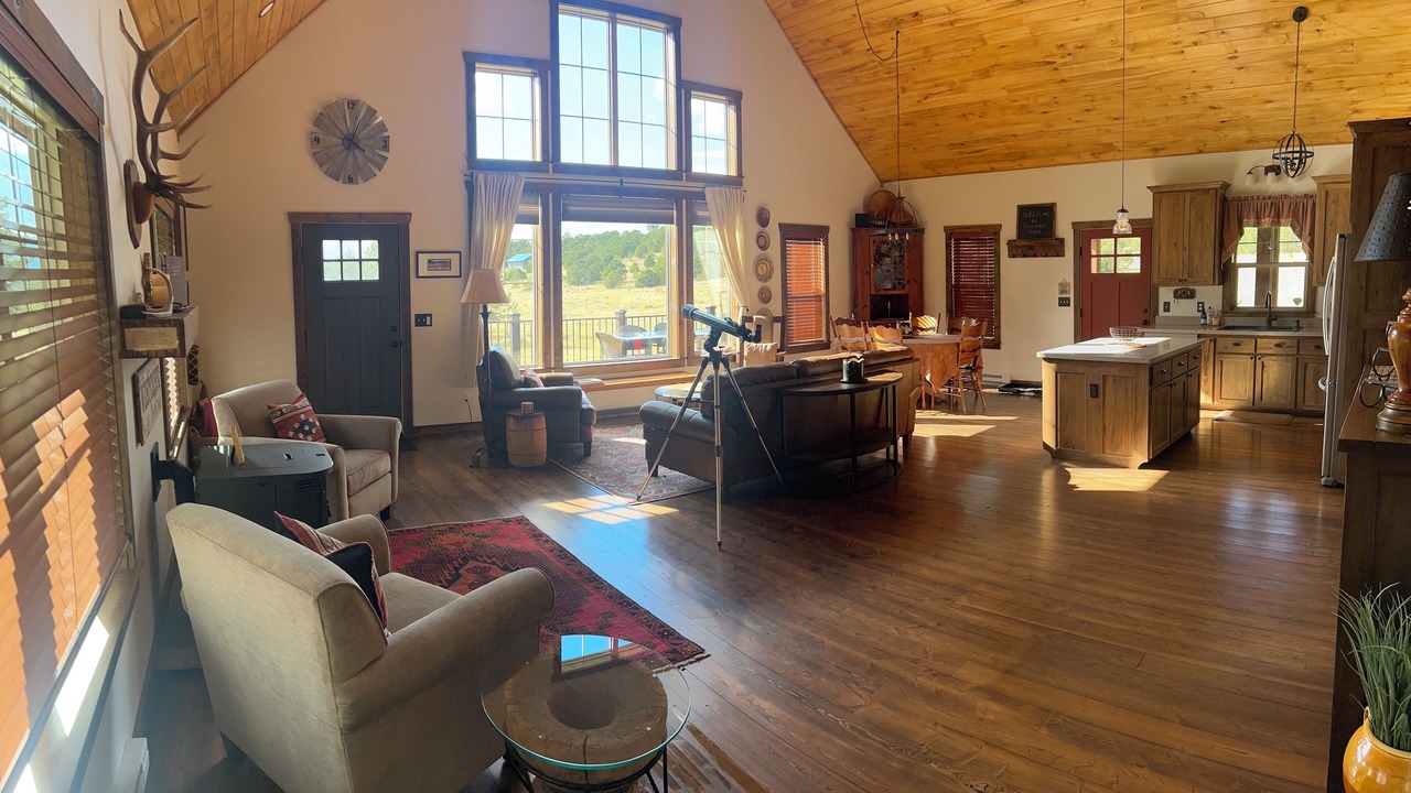 Photo of Bedroom in Westcliffe