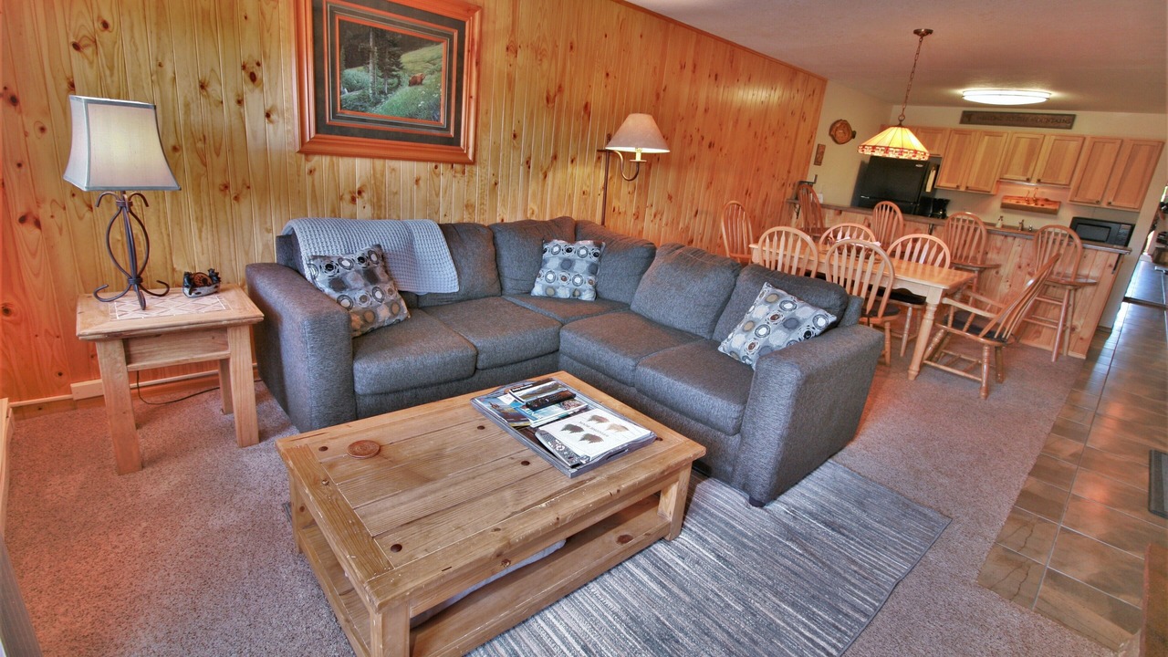Photo of Livingroom in Fraser
