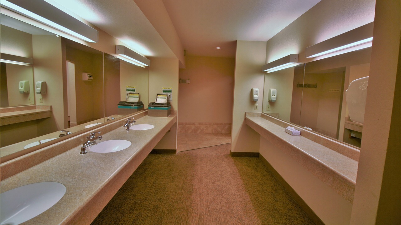 Photo of Bathroom in Fraser