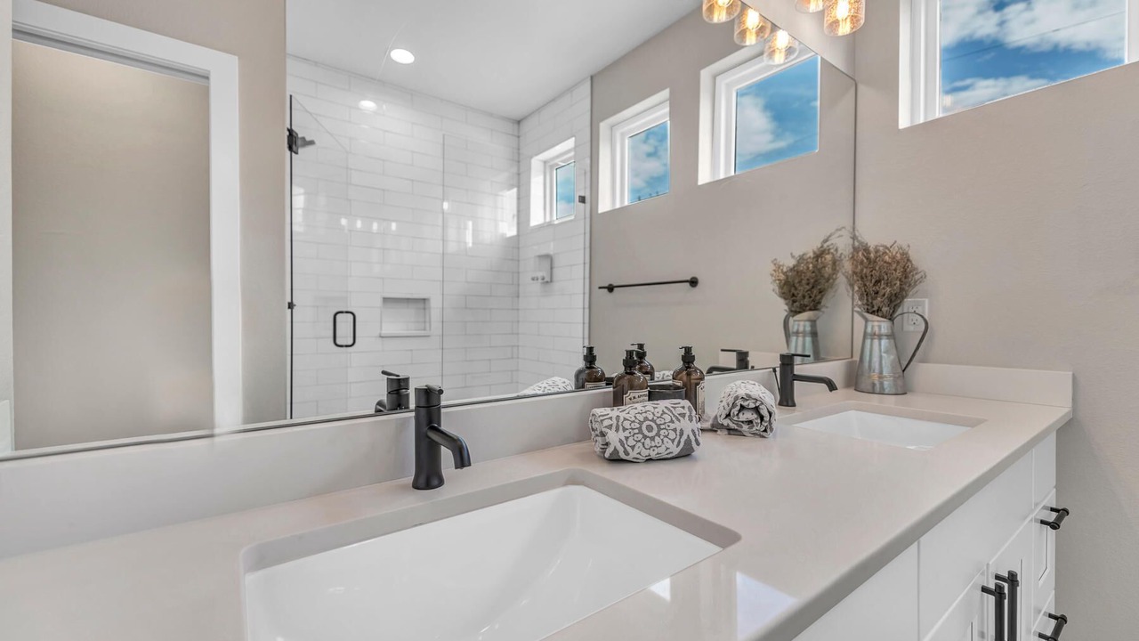 Photo of Bathroom in Sloan Lake