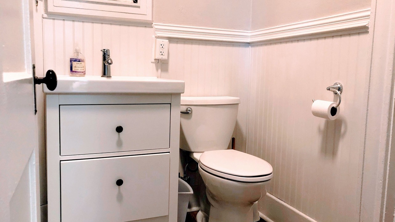 Photo of Bathroom in Old North End