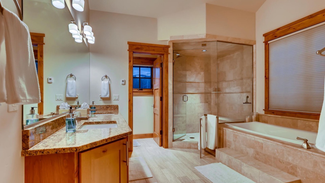 Photo of Bathroom in Corkscrew Flats