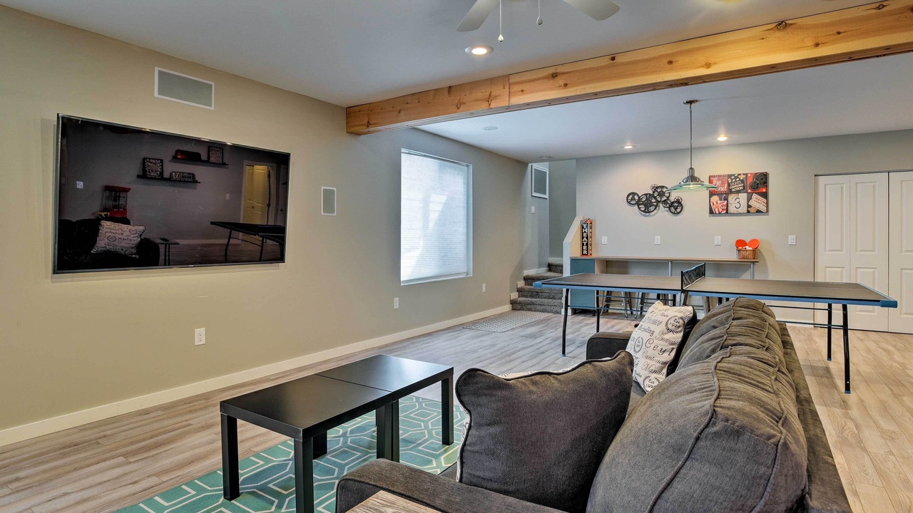 Photo of Livingroom in Berkley