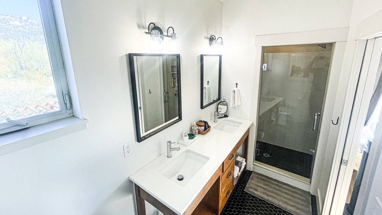 Photo of Bathroom in Buena Vista