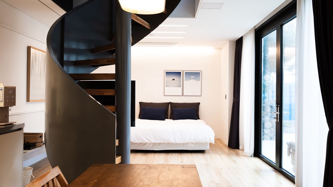 Photo of Bedroom in Hallim