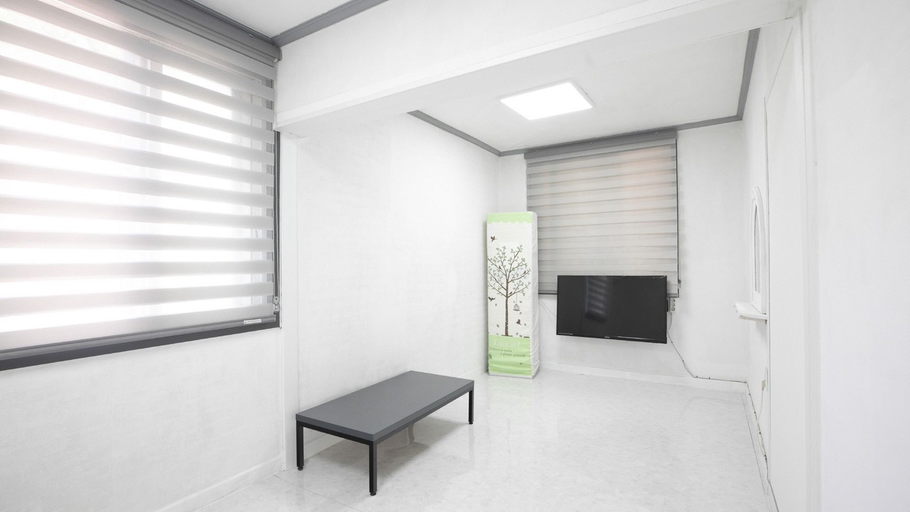 Photo of Bedroom in Buk