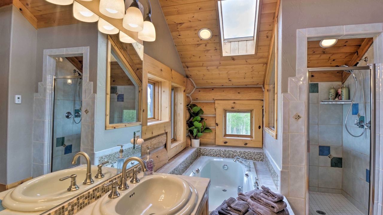 Photo of Bathroom in Fairplay