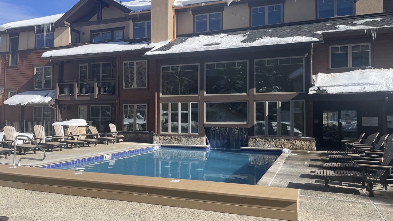 Photo of Outdoor in Peak 9