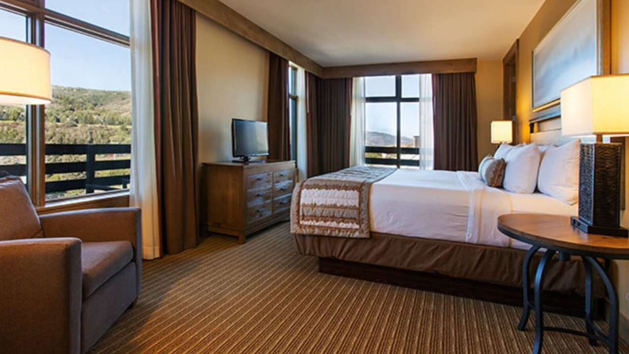 Photo of Bedroom in Avon