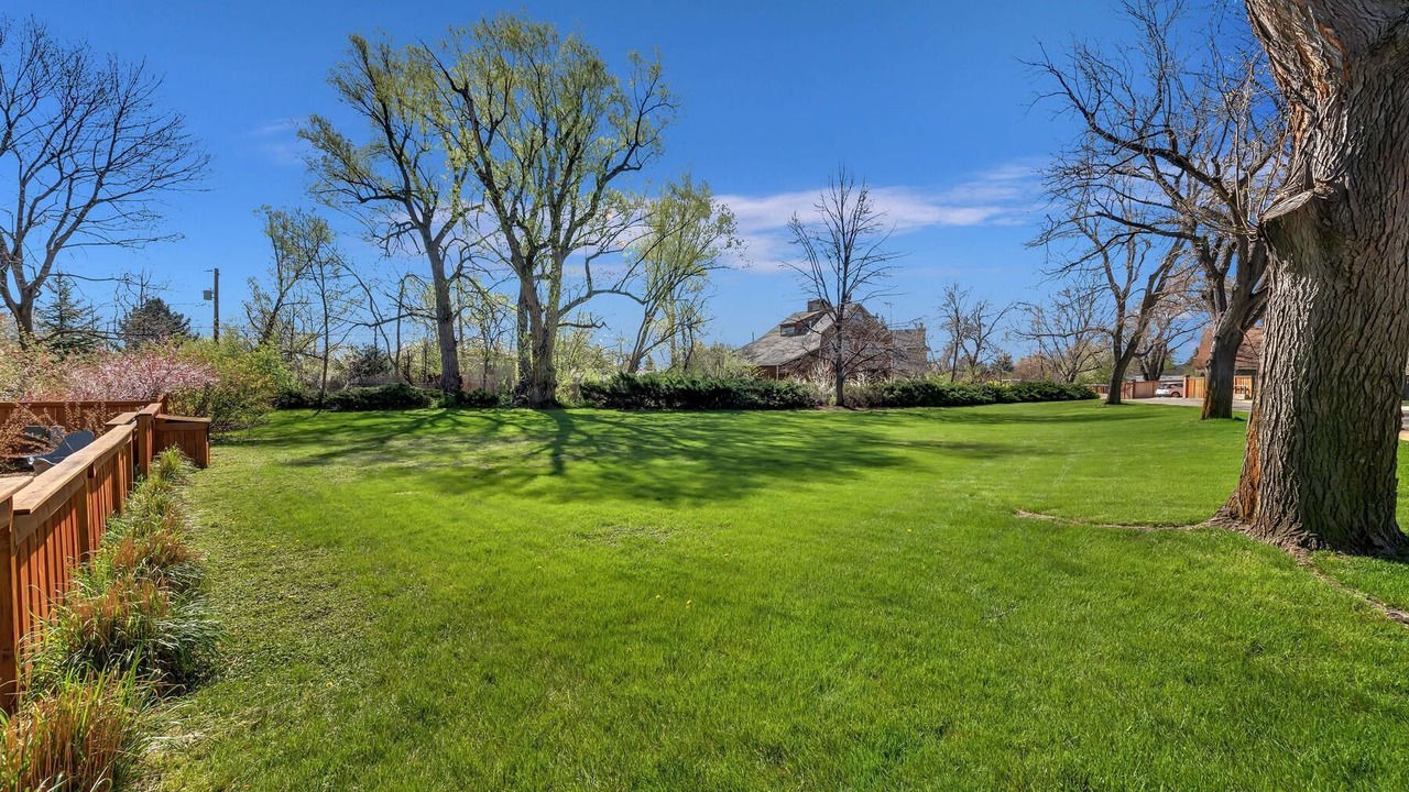 Photo of Outdoor in Melody Heights