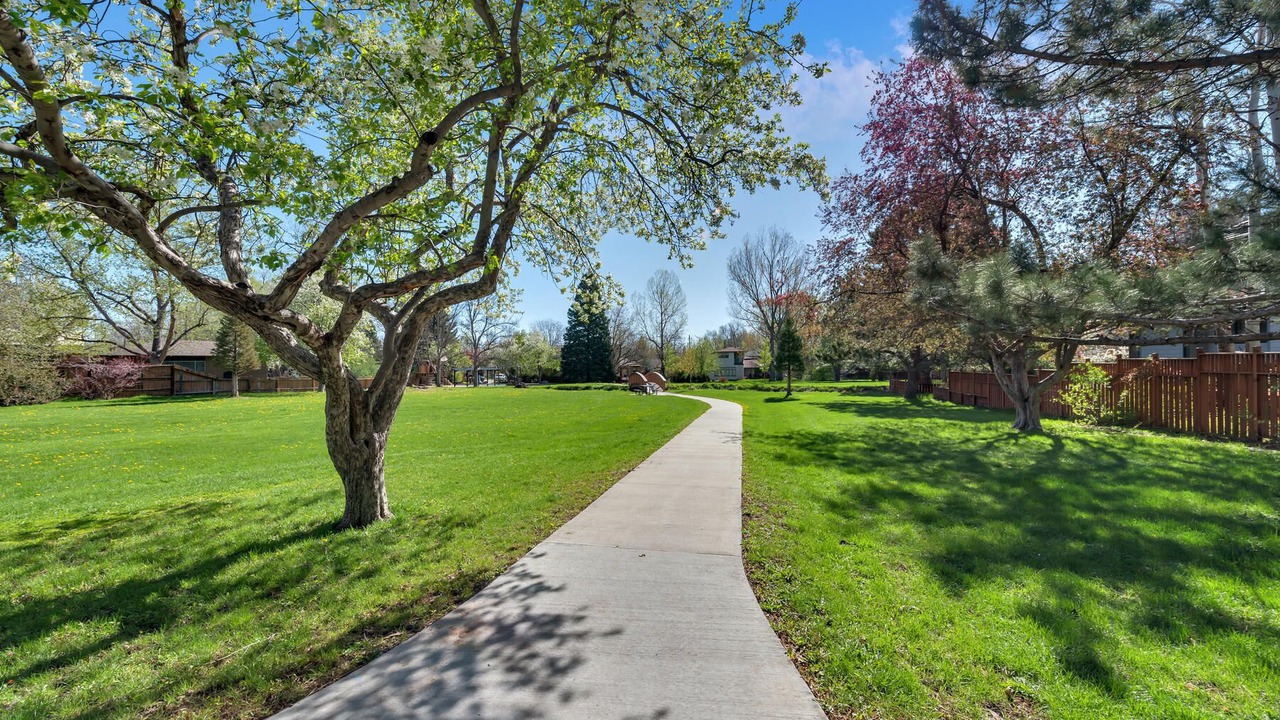 Photo of Outdoor in Melody Heights