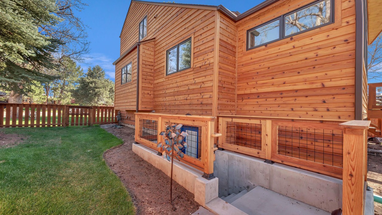 Photo of Outdoor in Melody Heights
