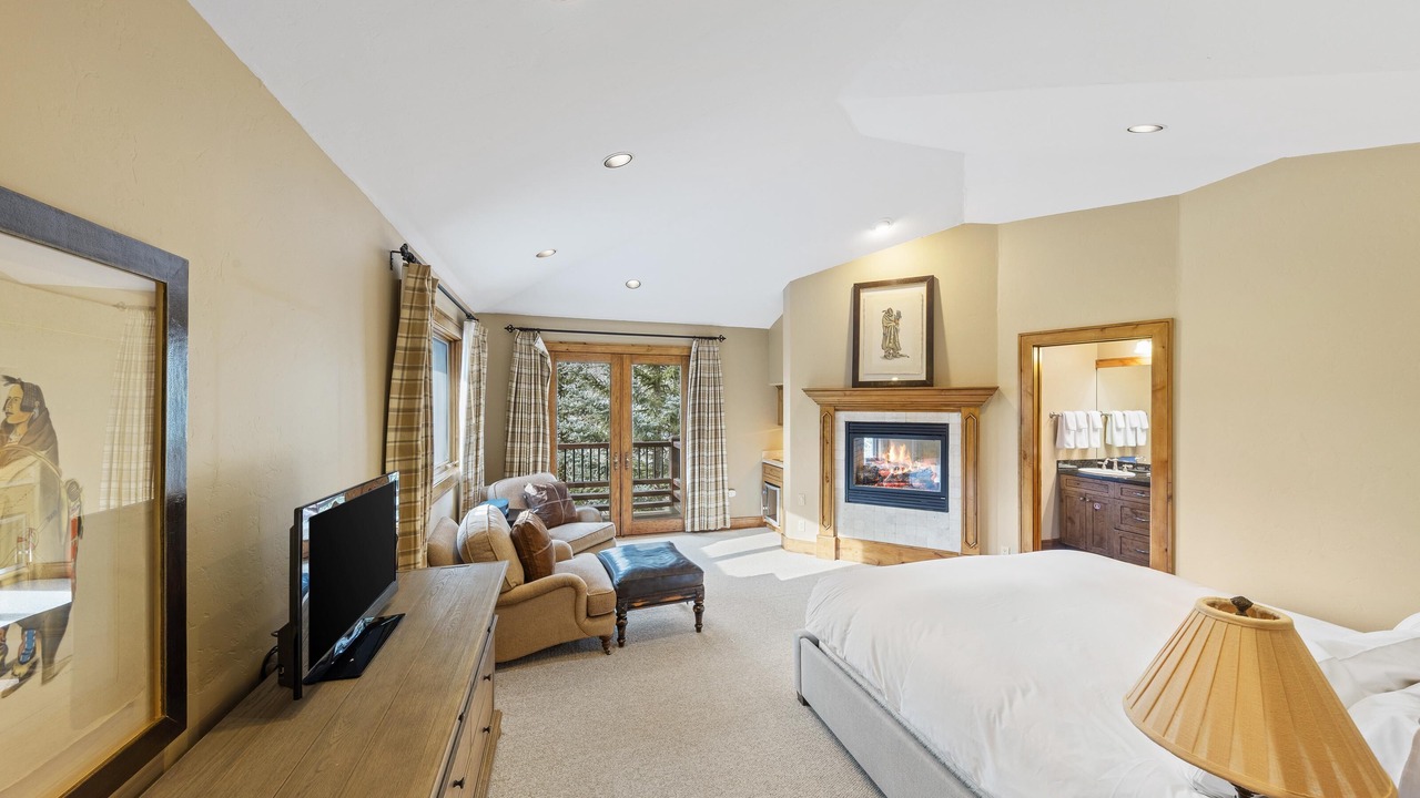 Photo of Bedroom in Vail