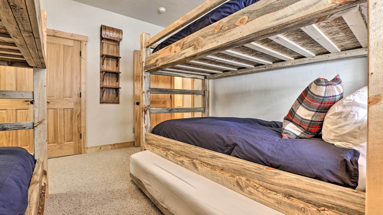 Photo of Bedroom in Blue River
