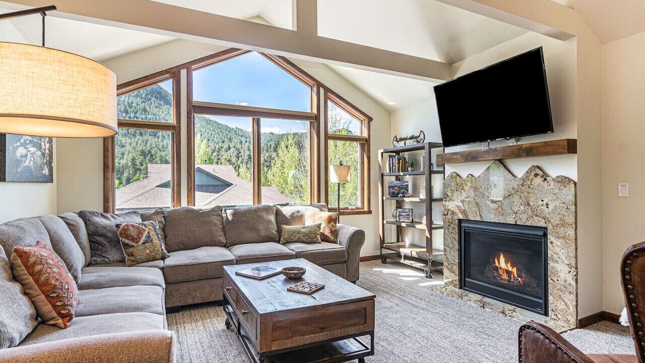 Photo of Bedroom in Estes Park