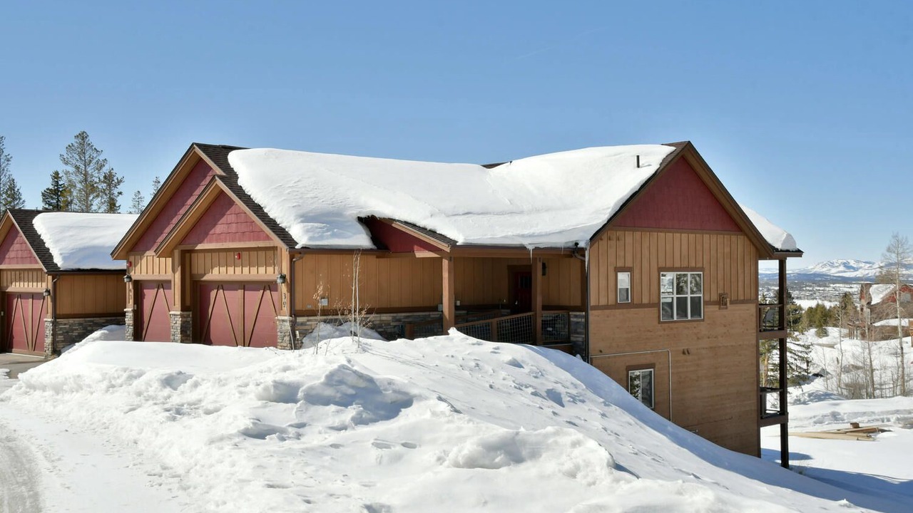 Photo of Outdoor in Rendezvous