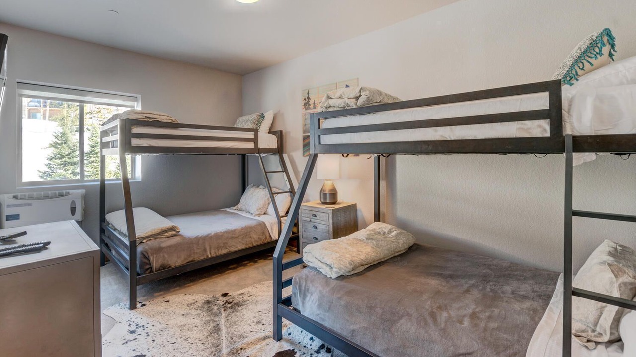 Photo of Bedroom in Rendezvous
