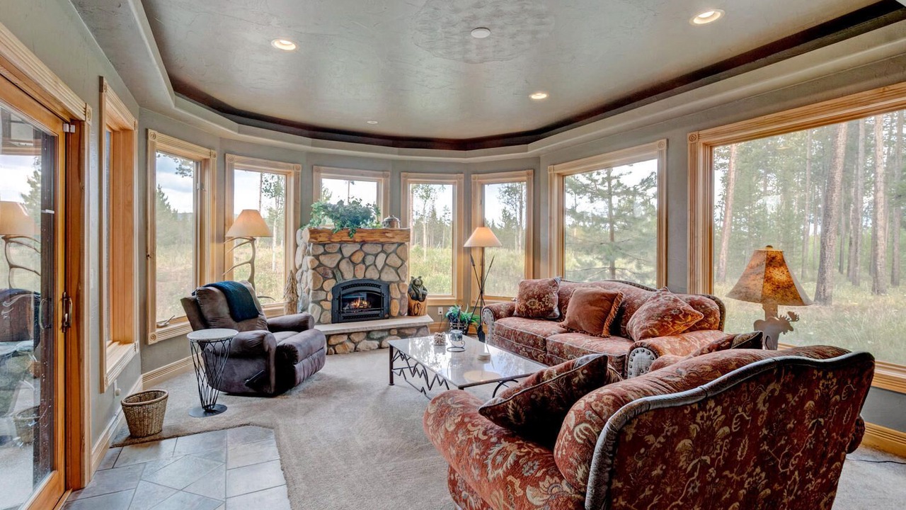 Photo of Livingroom in Tabernash