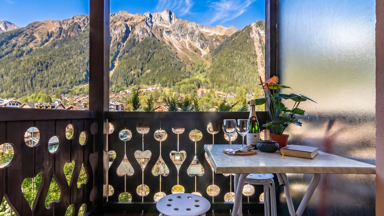Photo of Patio Balcony in Chamonix City Centre