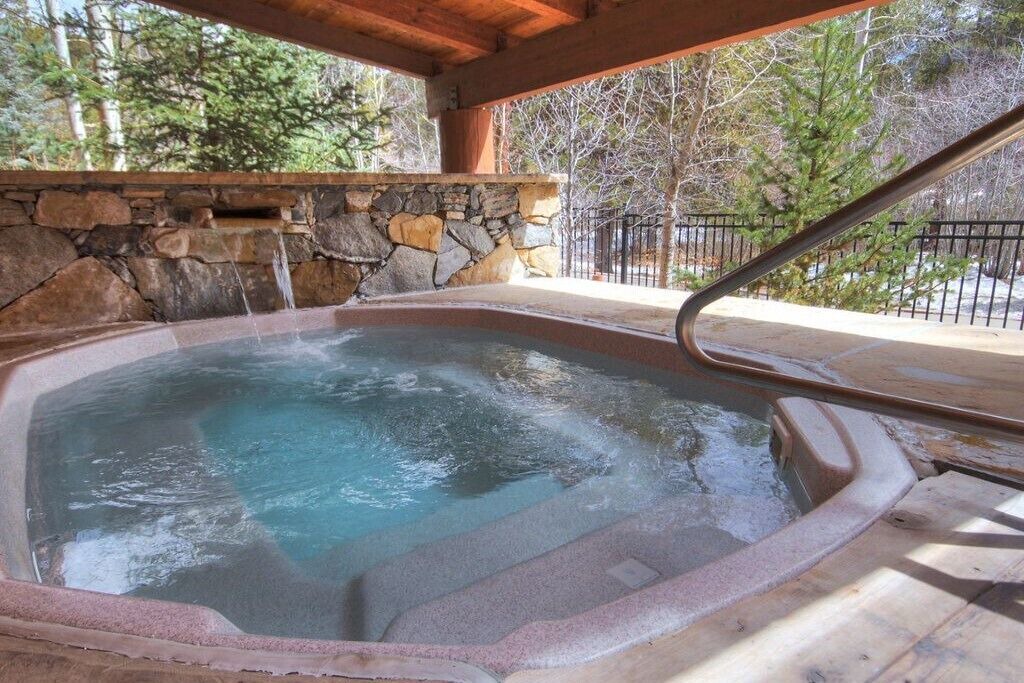 Photo of Outdoor in River Run