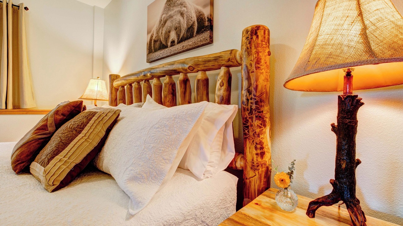 Photo of Bedroom in Estes Park