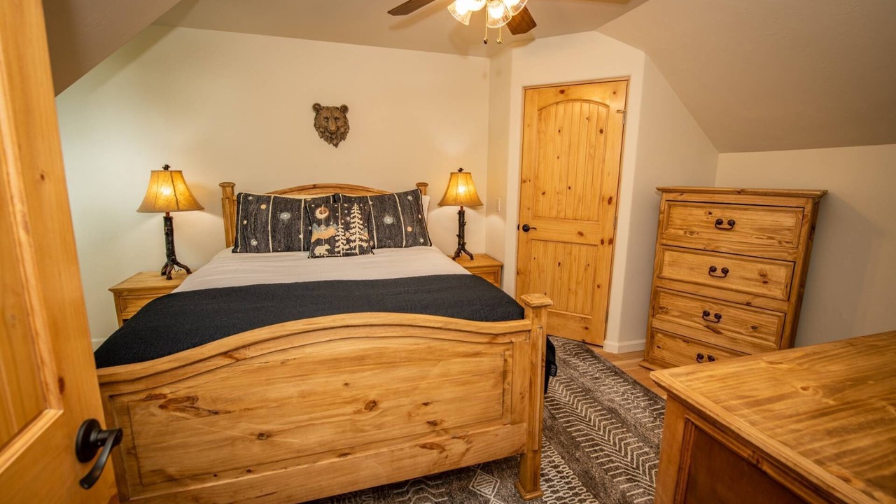 Photo of Bedroom in Pagosa Springs