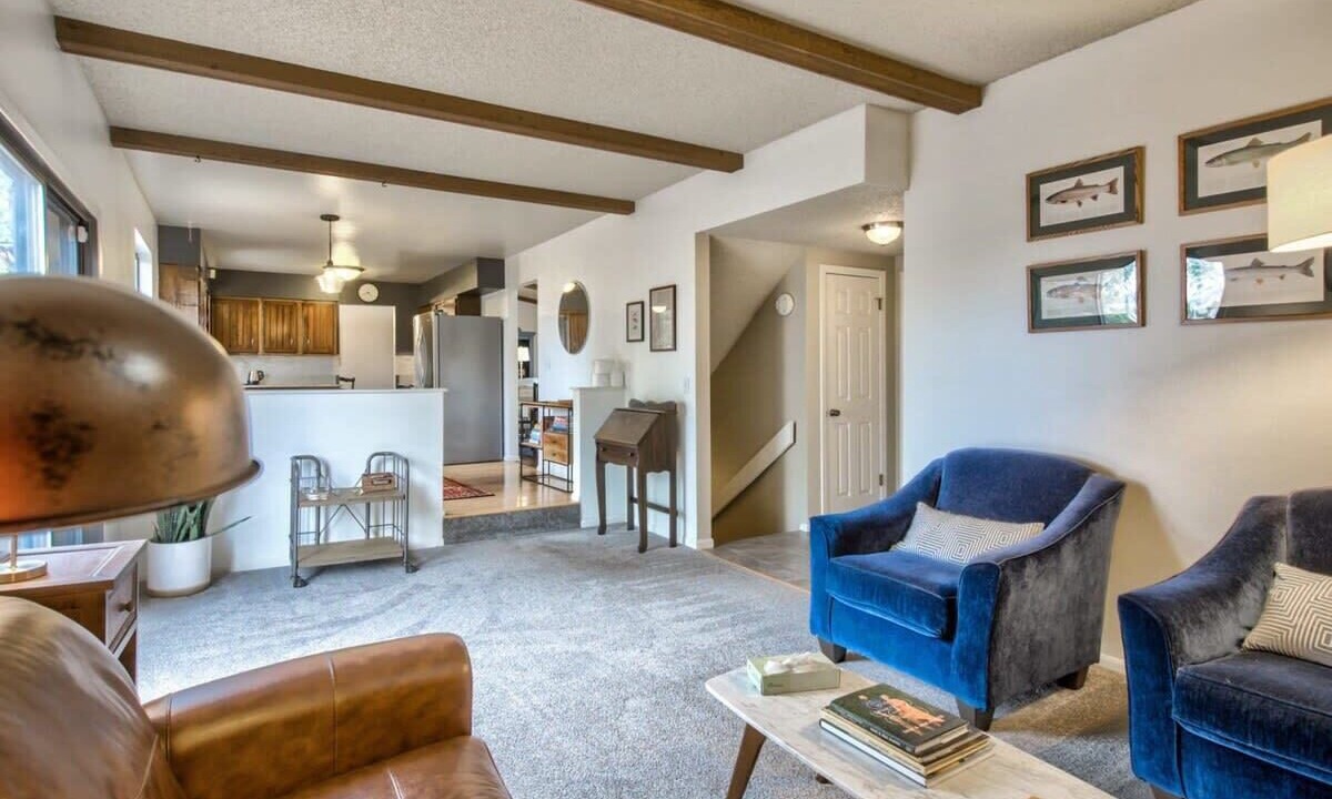 Photo of Livingroom in Northeast Colorado Springs