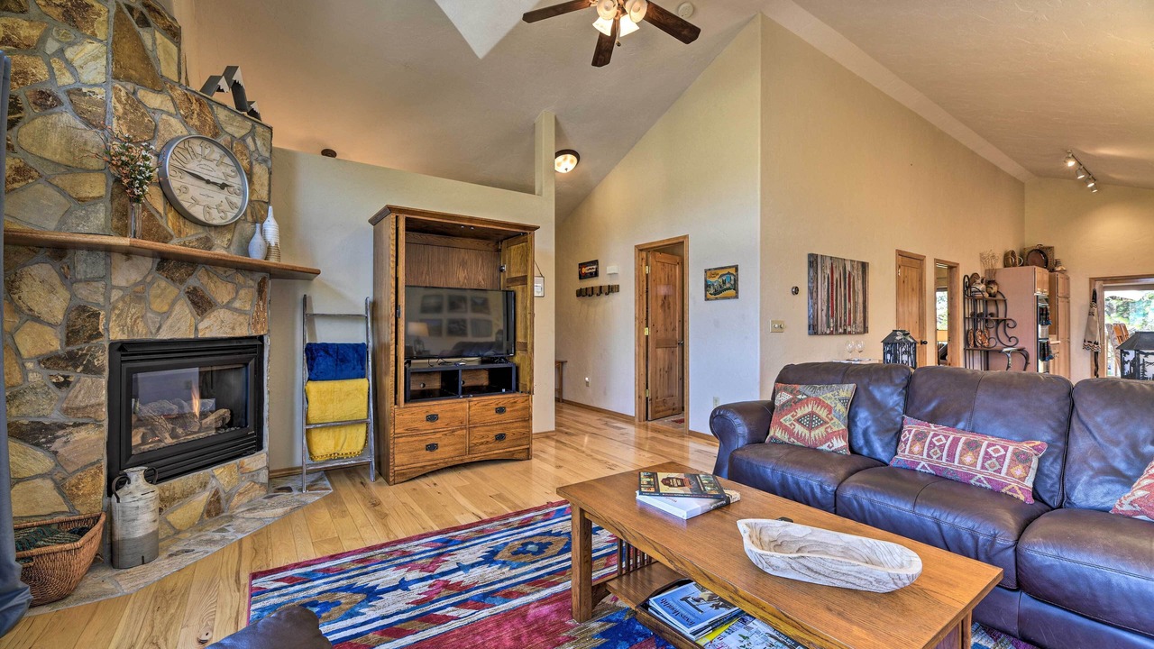 Photo of Livingroom in Pagosa Springs