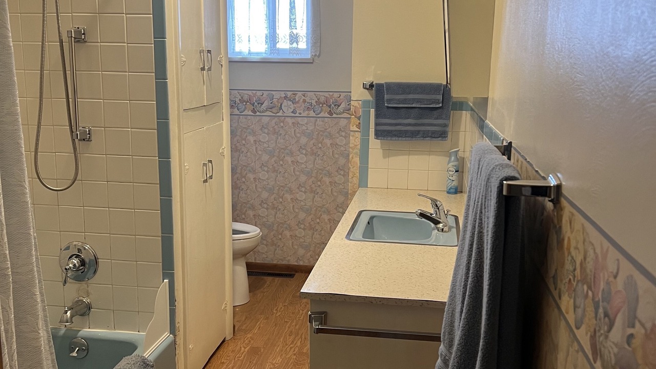 Photo of Bathroom in Lewis