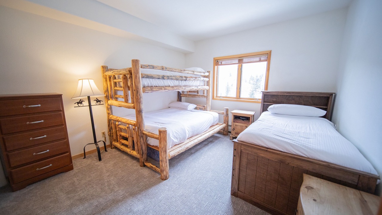 Photo of Bedroom in Mountain House