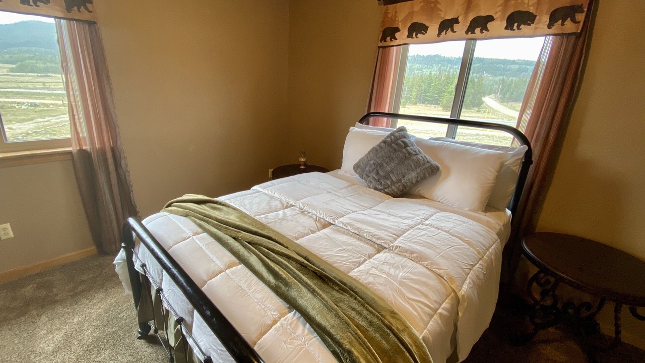 Photo of Bedroom in Alma