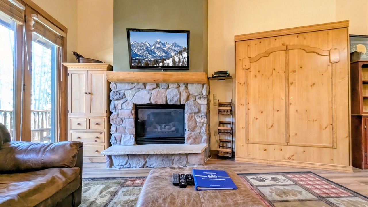 Photo of Livingroom in River Run