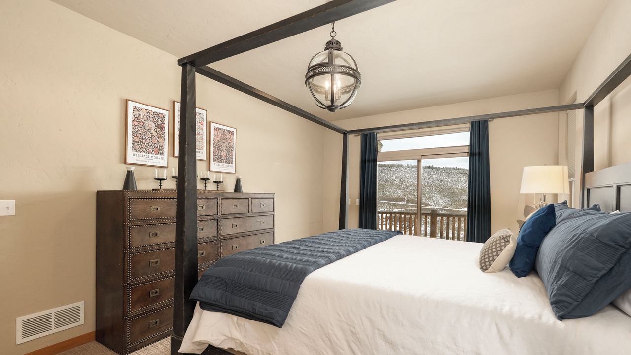 Photo of Bedroom in Silvercreek