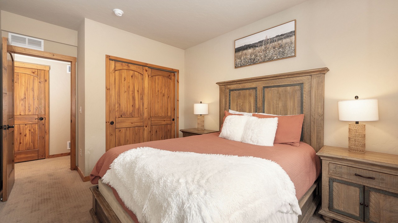Photo of Bedroom in Silvercreek