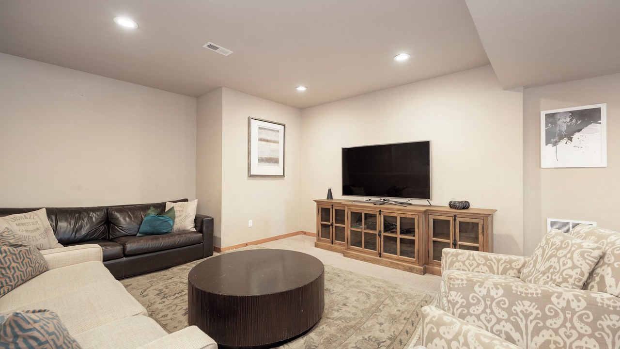 Photo of Livingroom in Silvercreek