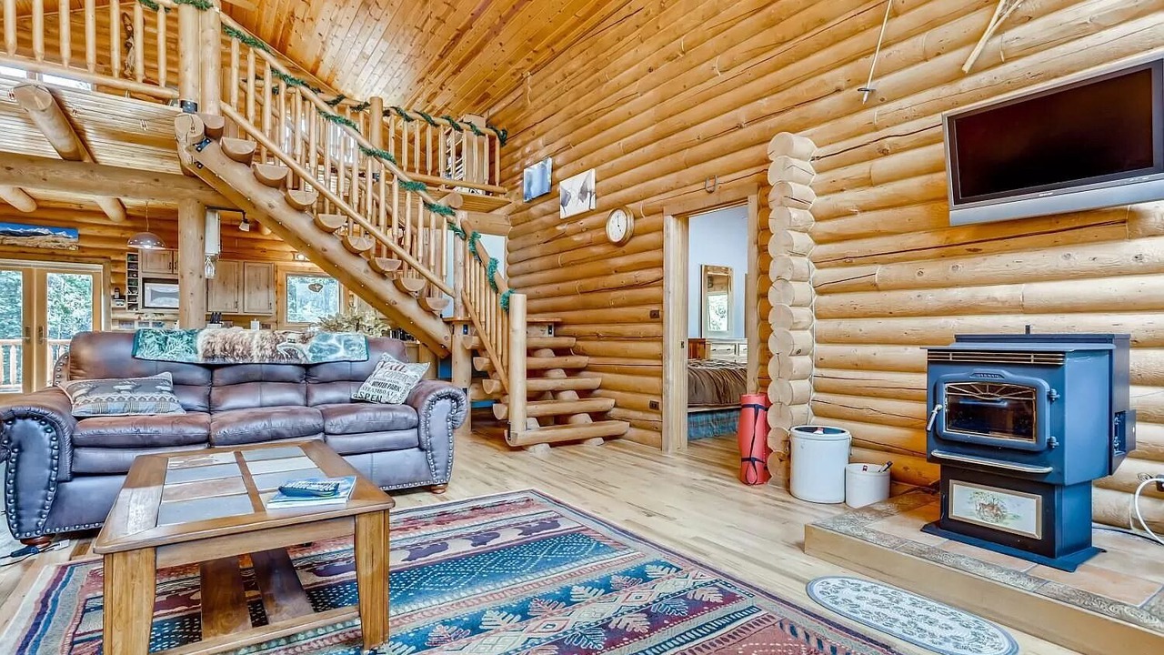Photo of Livingroom in Fairplay