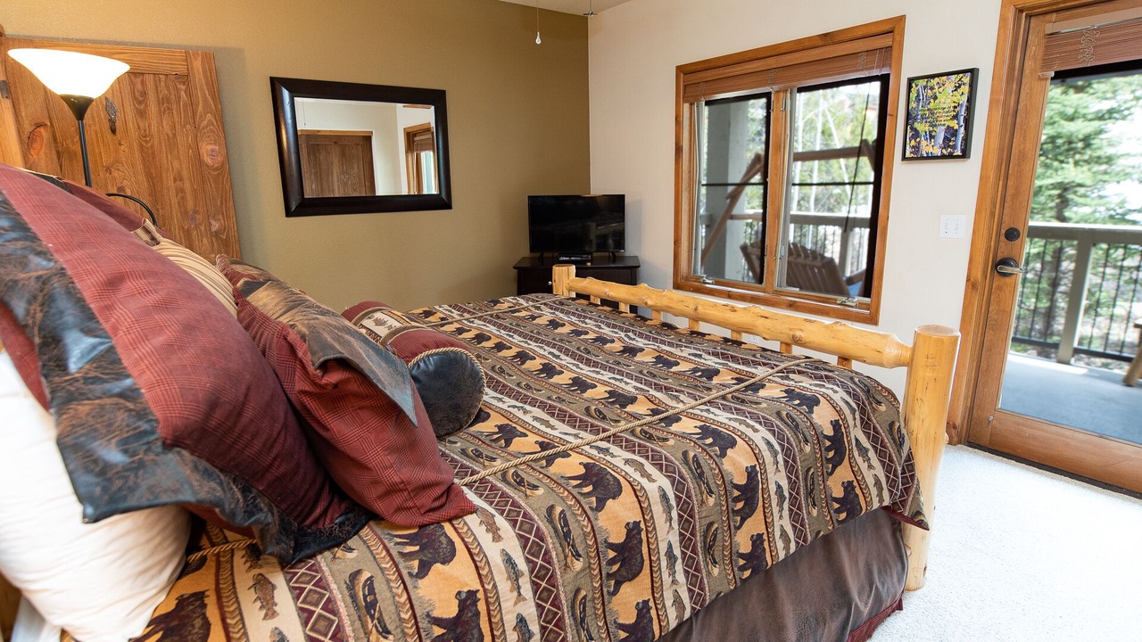 Photo of Bedroom in Four O'Clock