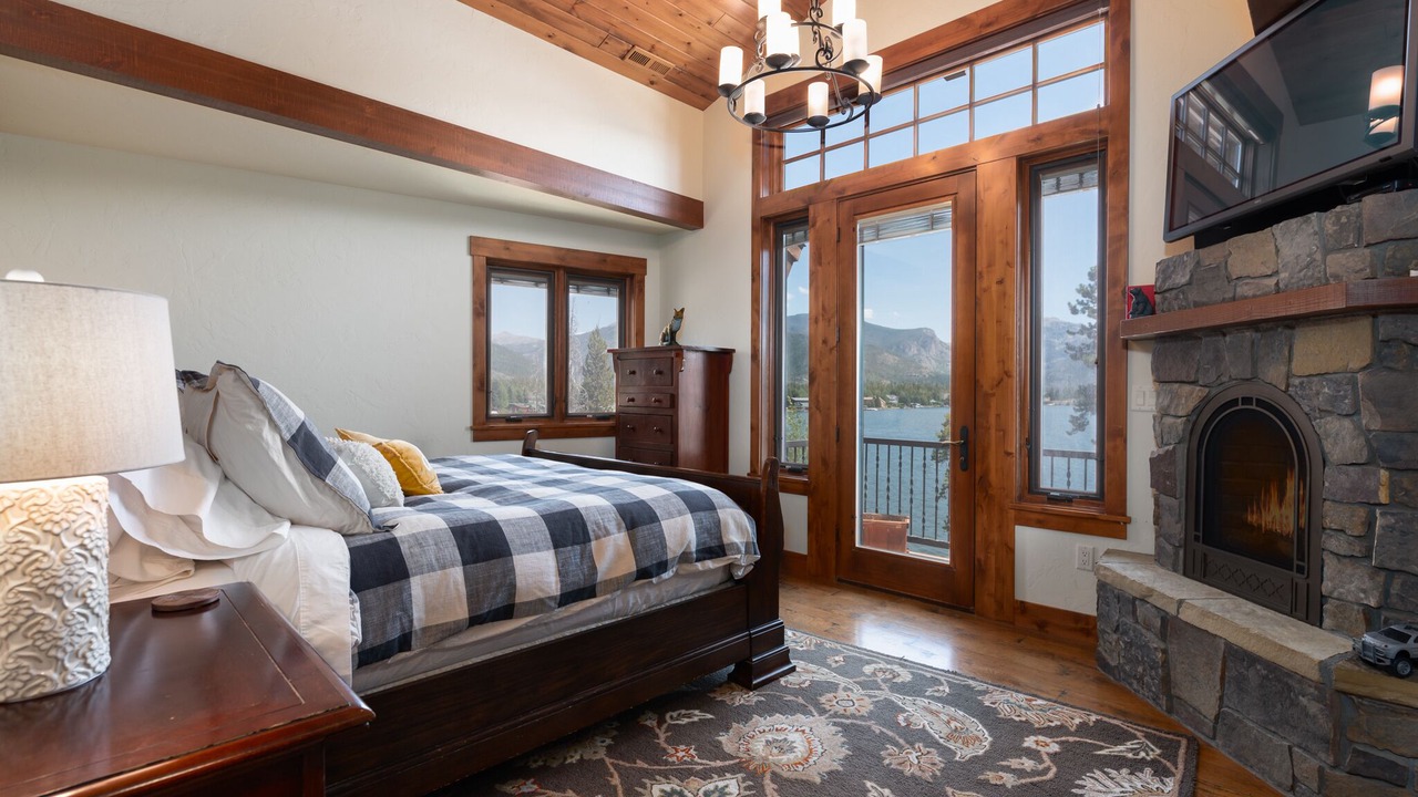 Photo of Bedroom in Grand Lake